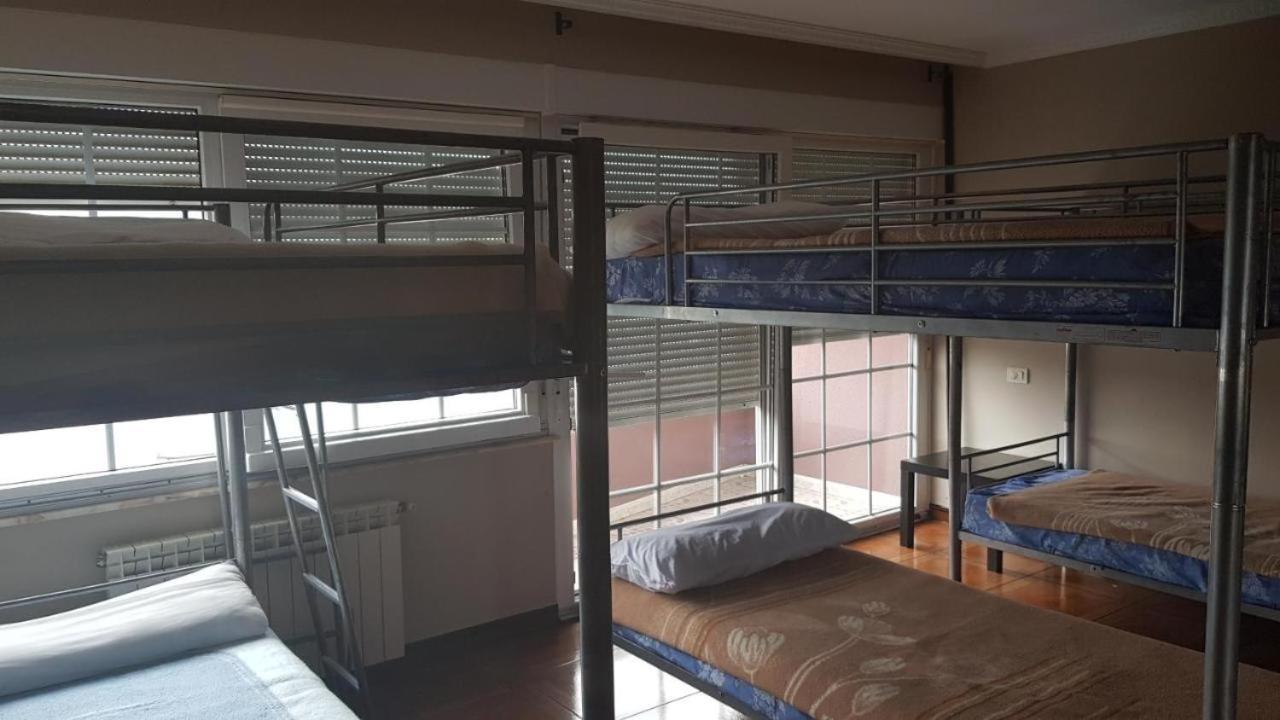 Albergue De Peregrinos Playa Quenxe Коркубион Экстерьер фото